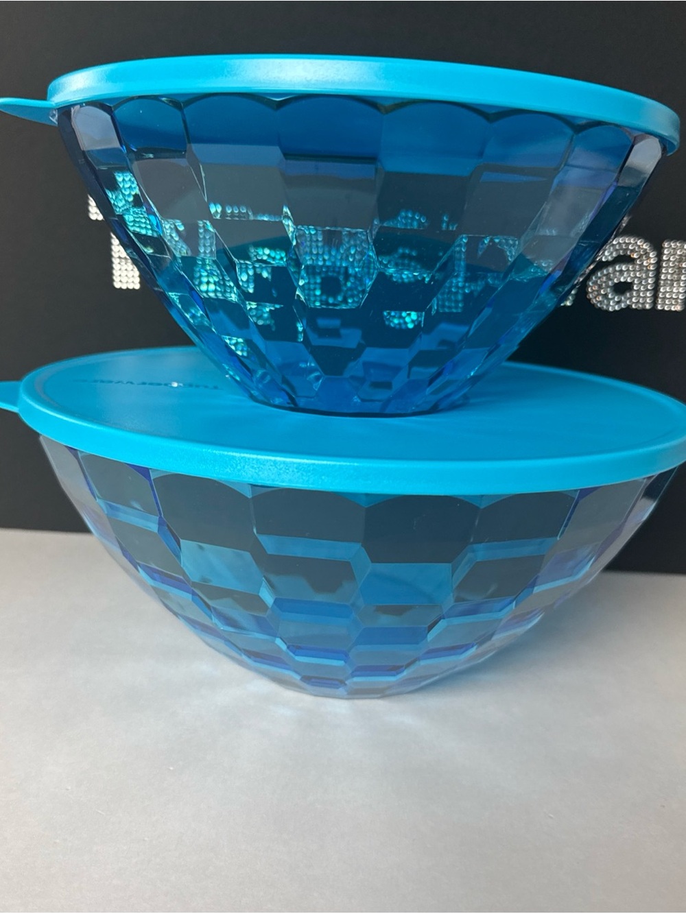 Tupperware Acrylic Ice Prism Bowls Blue 3.5L & 2L Set Of 2 New Blue